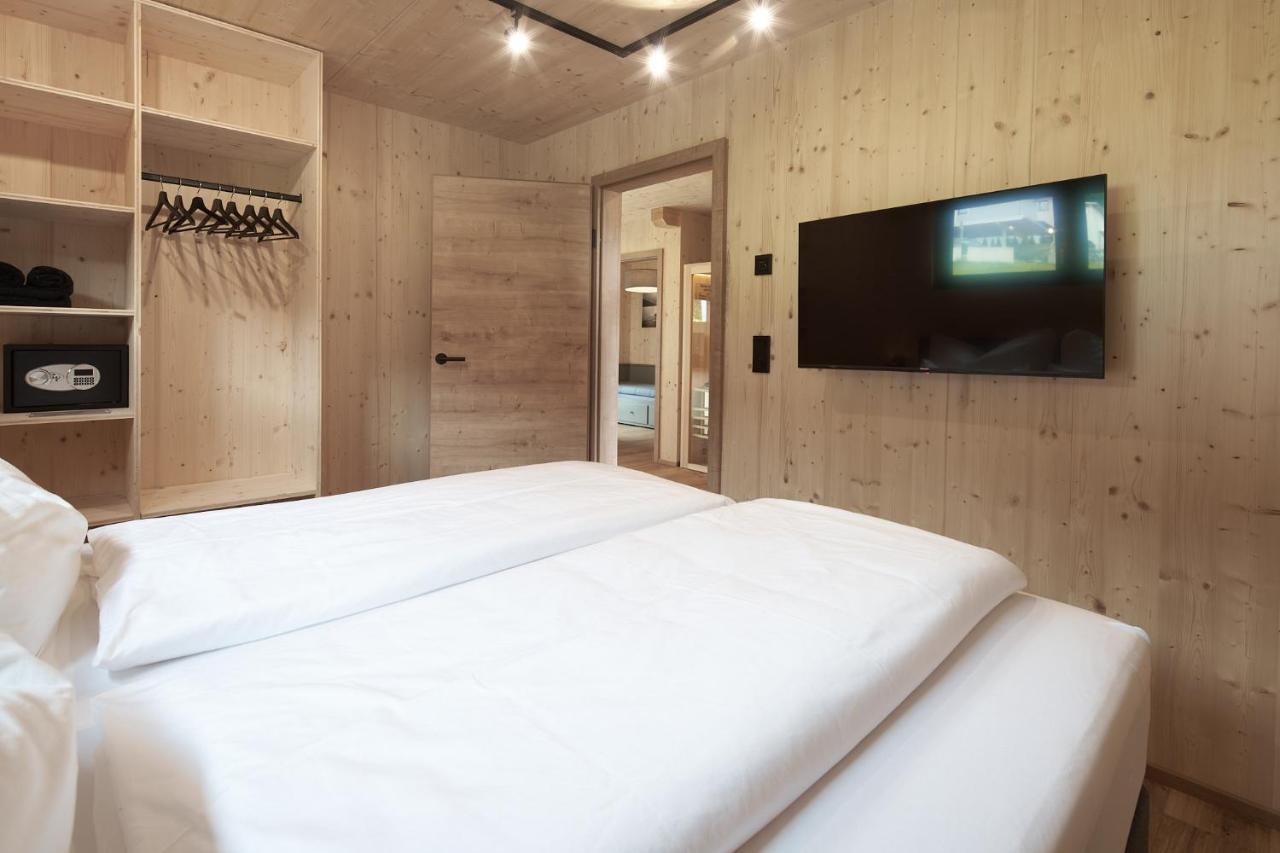 Black Forest Lodges - Gehobene Ferienwohnungen Mit Privatsaunas Тульфес Екстер'єр фото